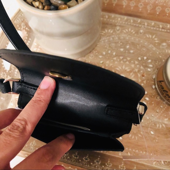 Kate Spade Joeley NS Flap Phone Crossbody NWT - Picture 5 of 8